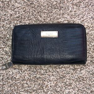BCBG Wallet